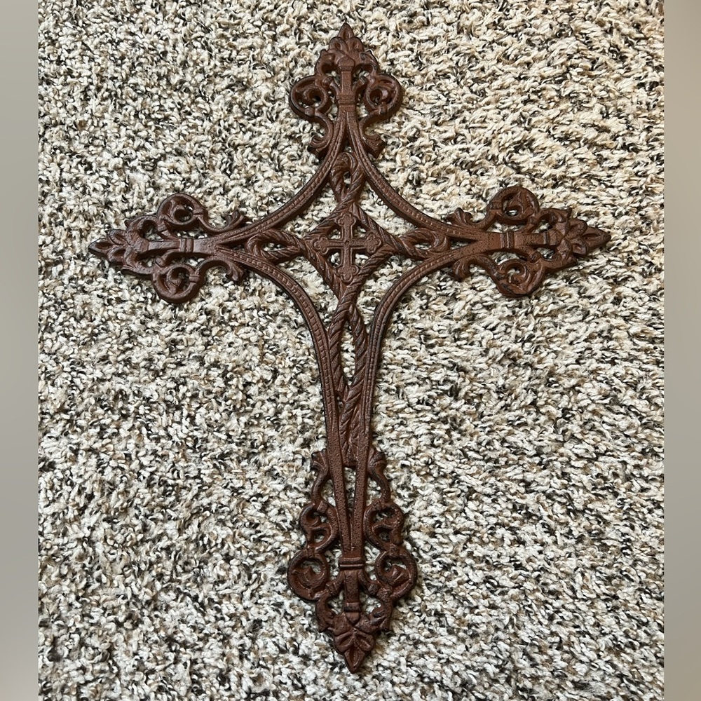 Metal Cross Home Decor